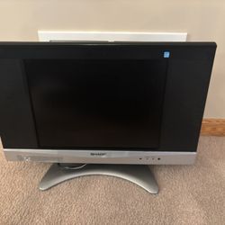 Sharp TV 15” Screen 