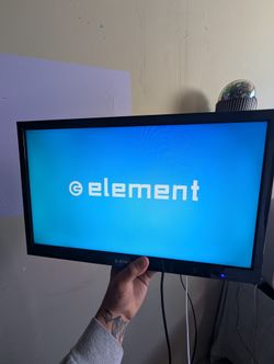 18" Element TV