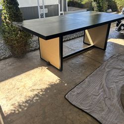 Dining room table