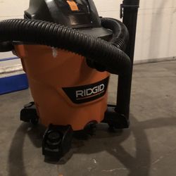 Rigid 12 Gallon Wet/dry  Vac 