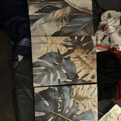 teal leaf  wall decor 