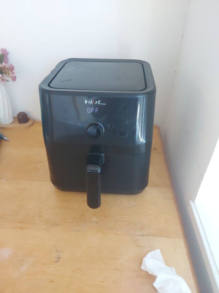 Instant Vortex Airfryer