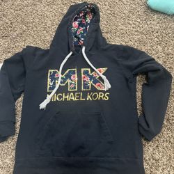 Mk Pink Vs Hollister