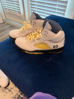 Jordan 5 a ma Maniere “dusk”