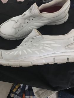 Sketchers nursing shoes sz 10