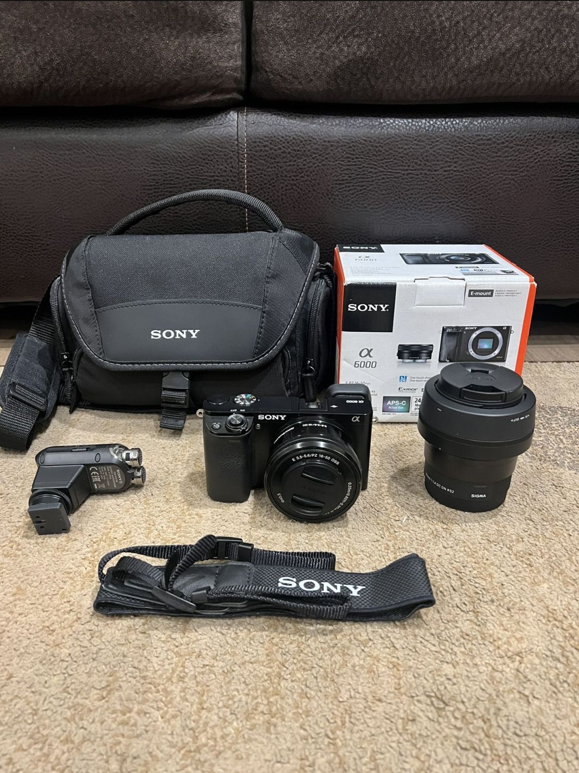 Sony a6000 for Sale in Santa Ana, CA OfferUp