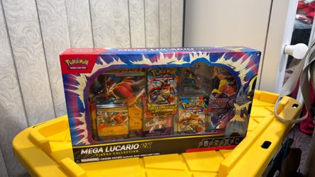 Pokemon mega lucario ex figure collection