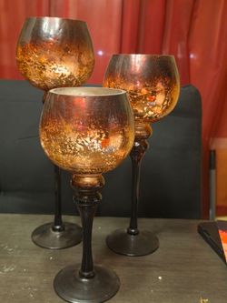 Tealight holder
