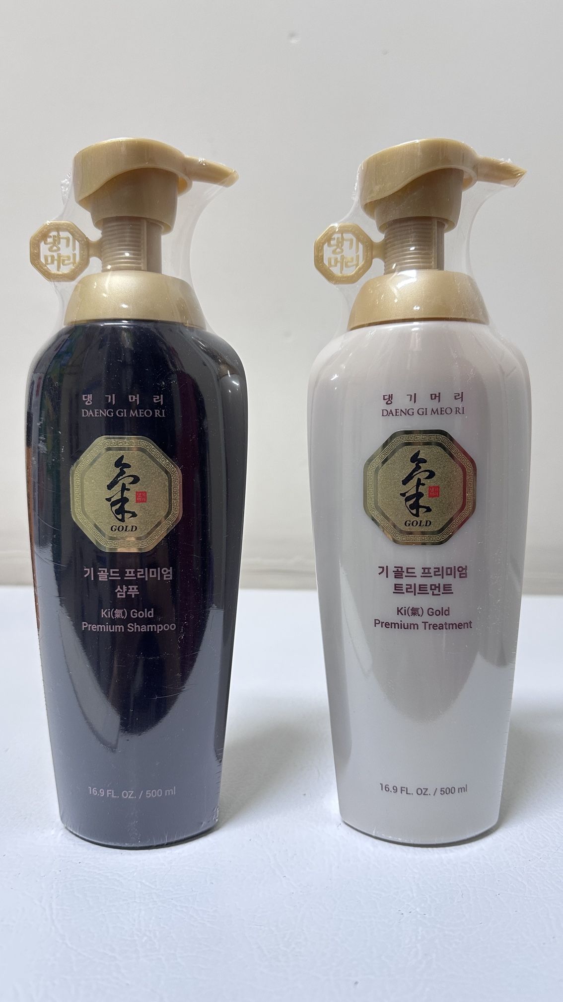 Daeng Gi Meo Ri- Ki Gold Premium Shampoo + Treatment Set, Promoting Hair Growth