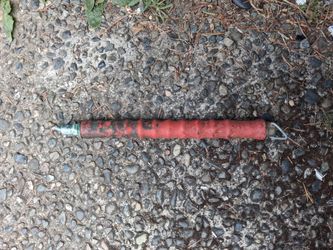 Marshall town pull wire twister used for concrete