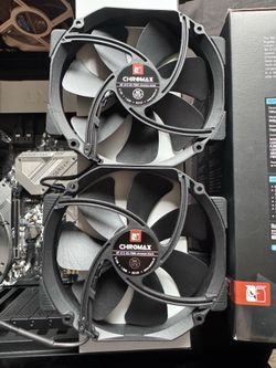 2 Noctua NF-A12 HS-PWM chromax black fans 140mm