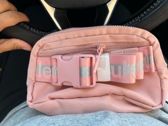 Lulu lemon belt bag