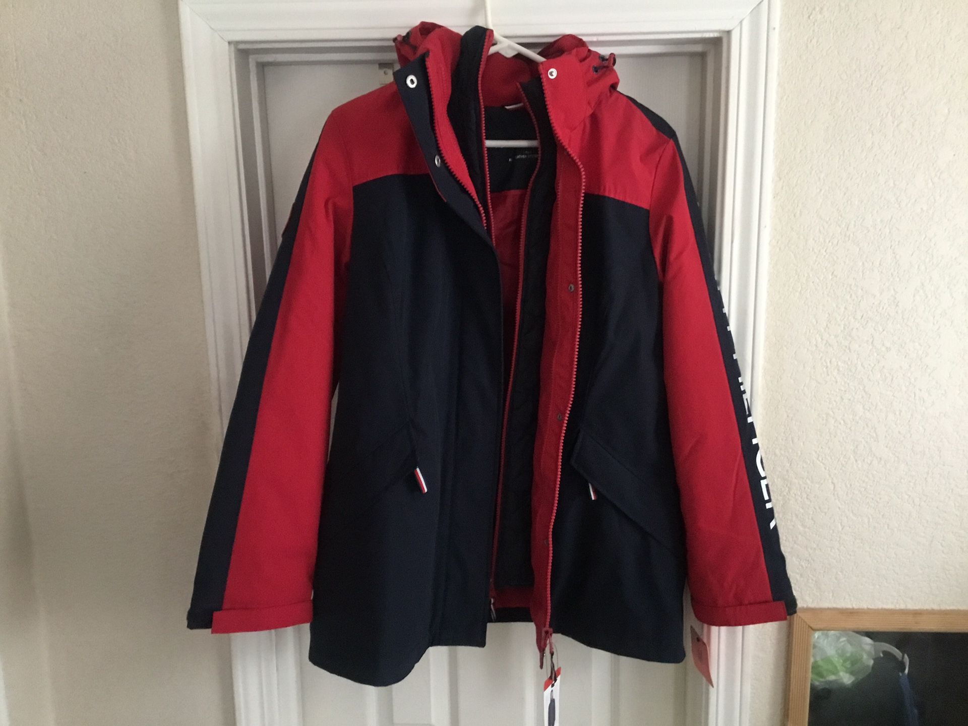 New Women’s Tommy Hilfiger Jacket size Medium