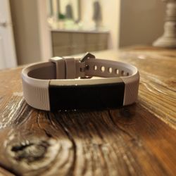 Fitbit Alta HR