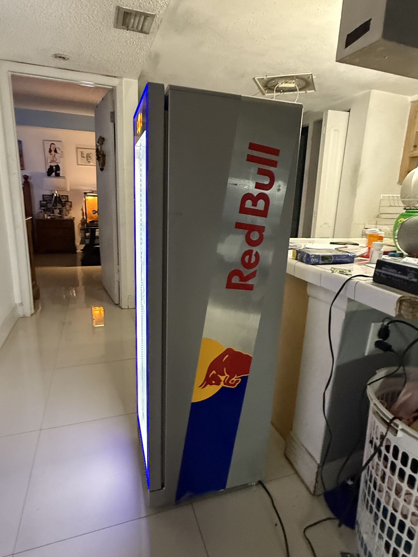 Red Bull Slim Cooler bar fridge – RB SMC 130 ECO CCR