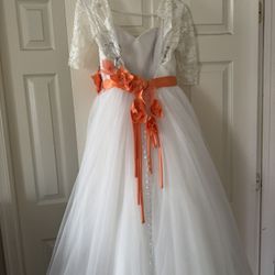 Wedding dress