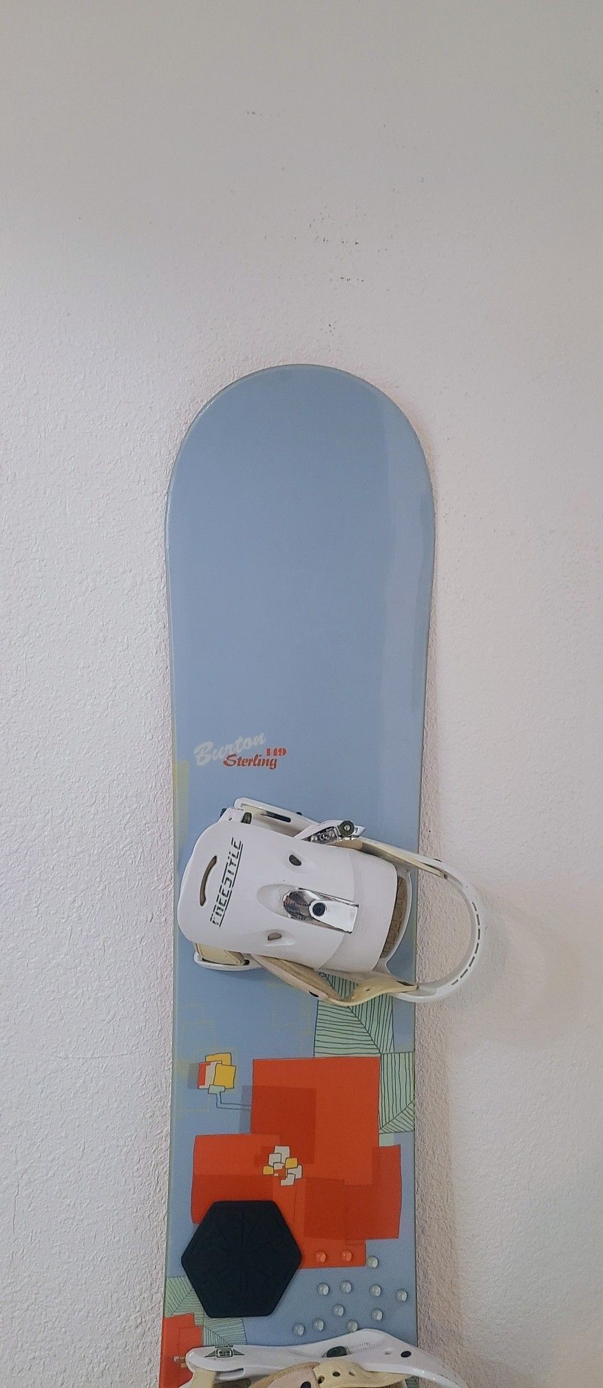 BURTON "Sterling" 149cm Snowboard + BURTON Bindings