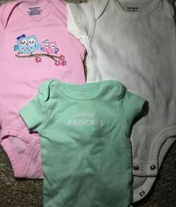 Baby’s girl shirt sleeve onesies bodysuits size newborn