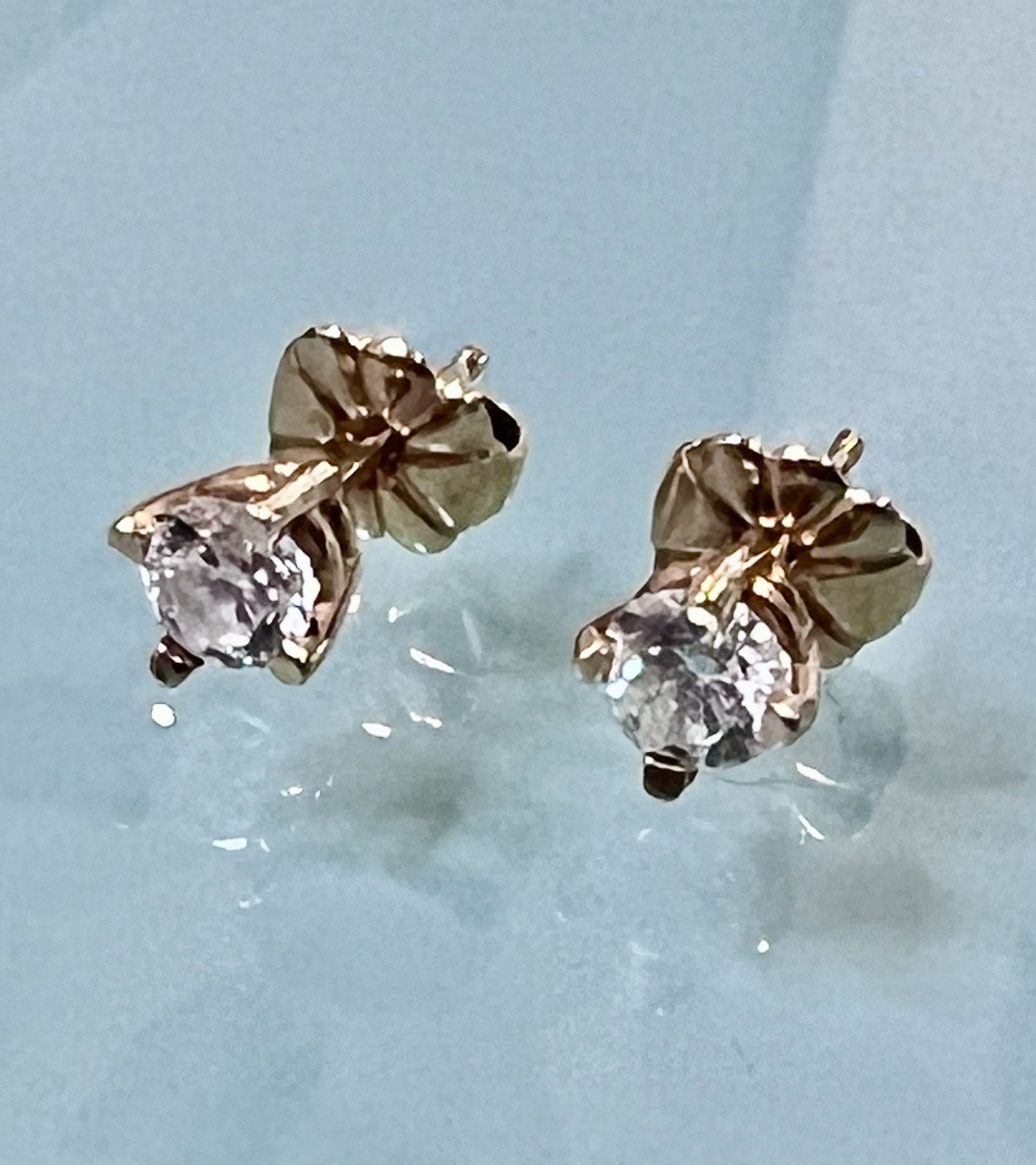 Sparkling .47ct Diamond Stud Earrings 14k Yellow Gold “Beautiful”