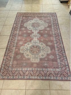 Target Washable Area Rug – 7.5’ x 5’