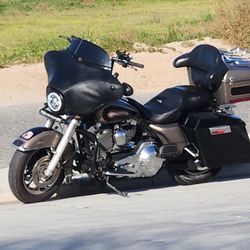 2005 Harley Davidson Electra Glide !!!!READ POST!!!!!