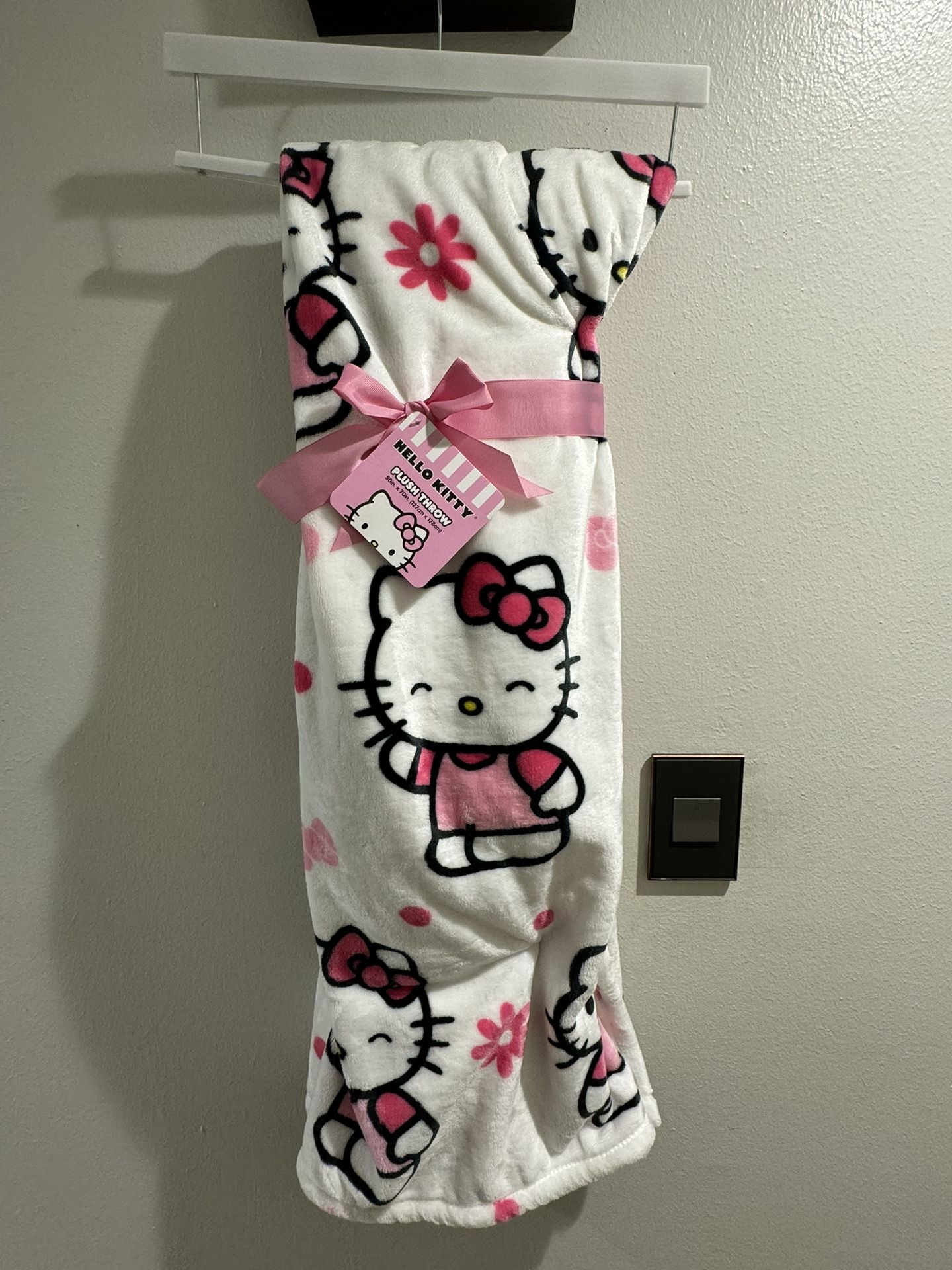 Hello Kitty Blanket 