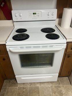 Fridgedaire Stove