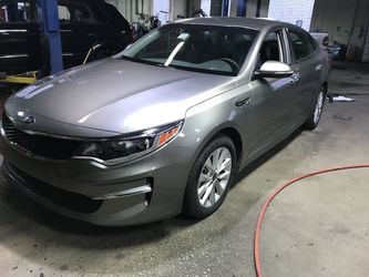 201y Kia Optima only 10 k miles