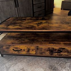 Wooden Coffe Table With Drawers