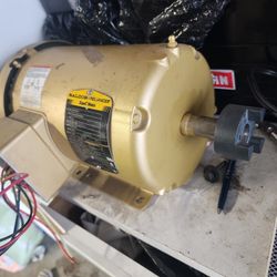 Baldor. Reliance 1.5 Hp. 230/480 3 Phase 