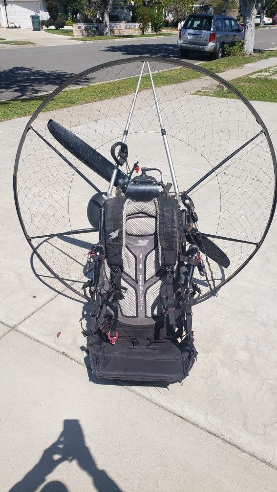 Miniplane Paramotor with Vitorazzi Atom 80.