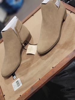 ST JOHNS BAY RAYFORD HEELS