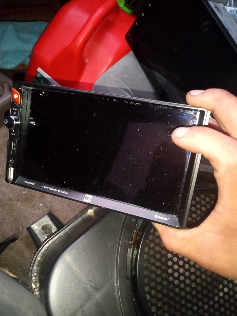 7" TFT Touchscreen Stereo
