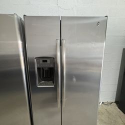 Refrigerator GE 36 Inches 