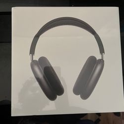AirPod Pro max *SEALED * BRAND NEW