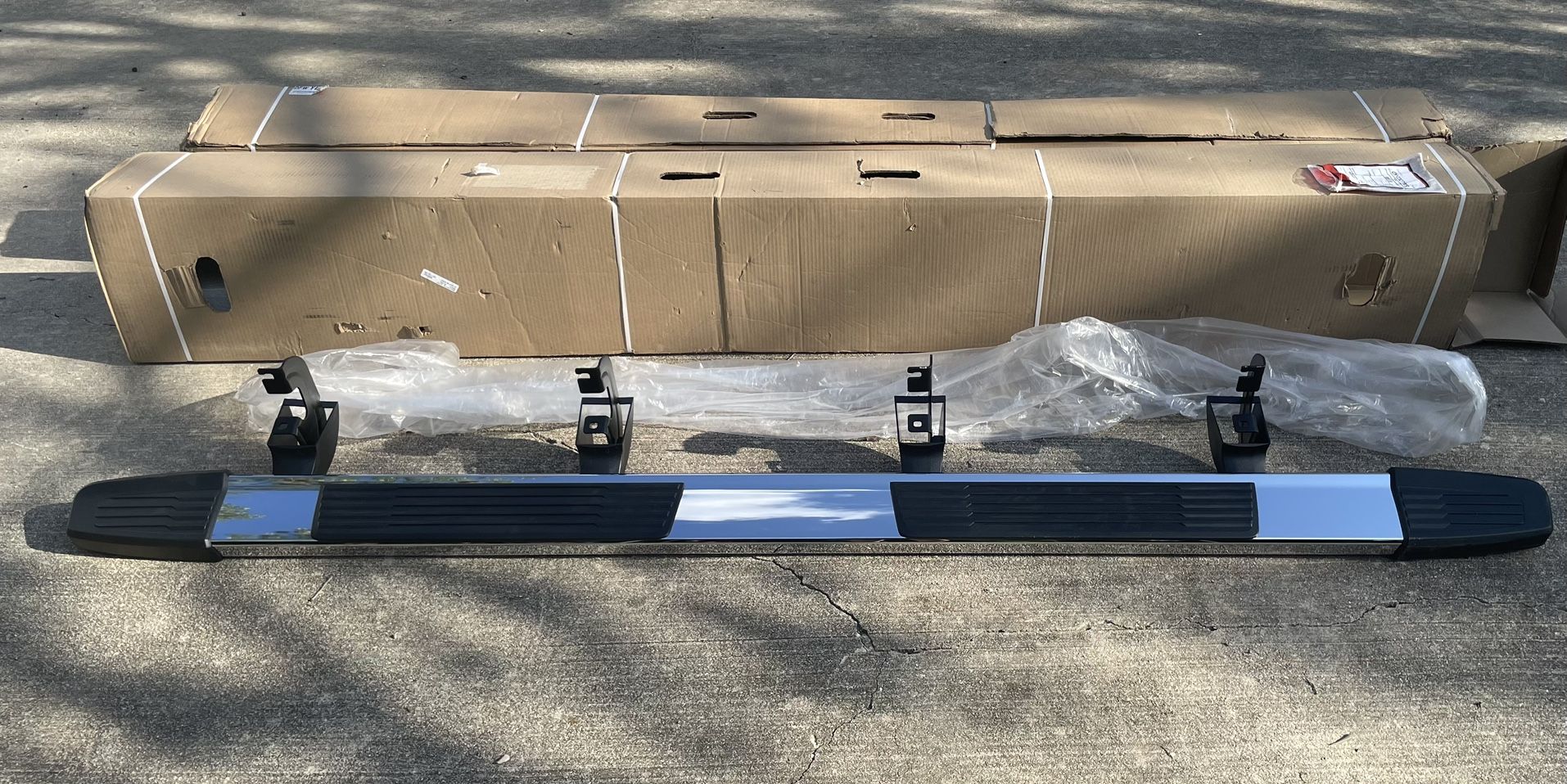 2024 Chevy Silverado/GMC Runing Boards (New)