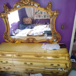 Vintage Wood Dresser With Two End Nightstands
