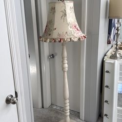 Floor lamp