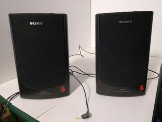 SONY SPEAKERS 9"