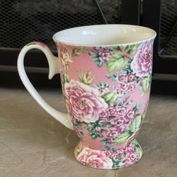 Mug by Edwardian Collection, China, England