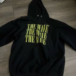 The Wave Hoodie 