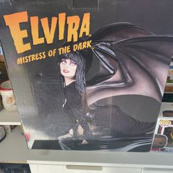 Elvira Mistress Of The Dark