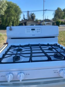Gas stove