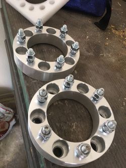 6 lug specers for Toyota Tacoma or tundra