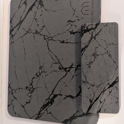 ZILISSI HOME diatomaceous earth dish drying mat set features a quick-drying, absorbent stone material with a black marble pattern. 