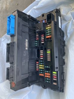 Fuse box BMW 528i 2011