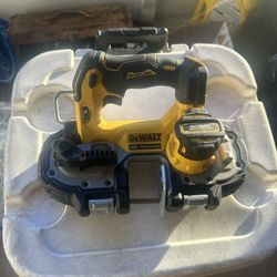 Dewalt Atomic Bandsaw 