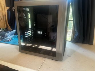 Corsair Mid-Tower Gaming PC Case with 3 Fans