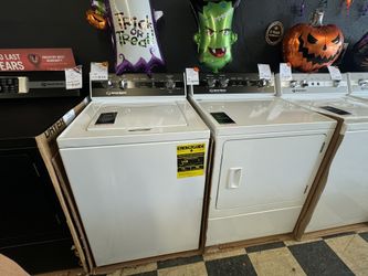 Speed Queen TR5 And DR5 Washer And Dryer Set Call For Price 