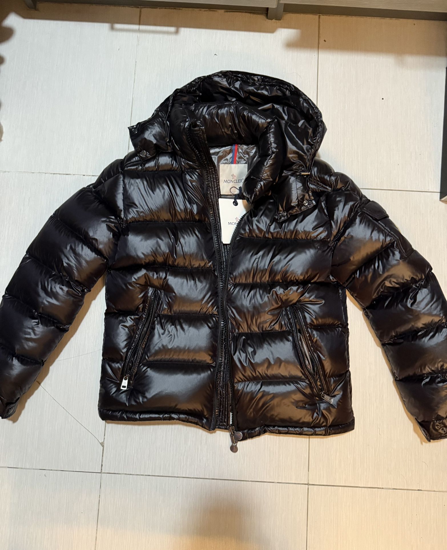 Moncler Maya Mens Size S Black